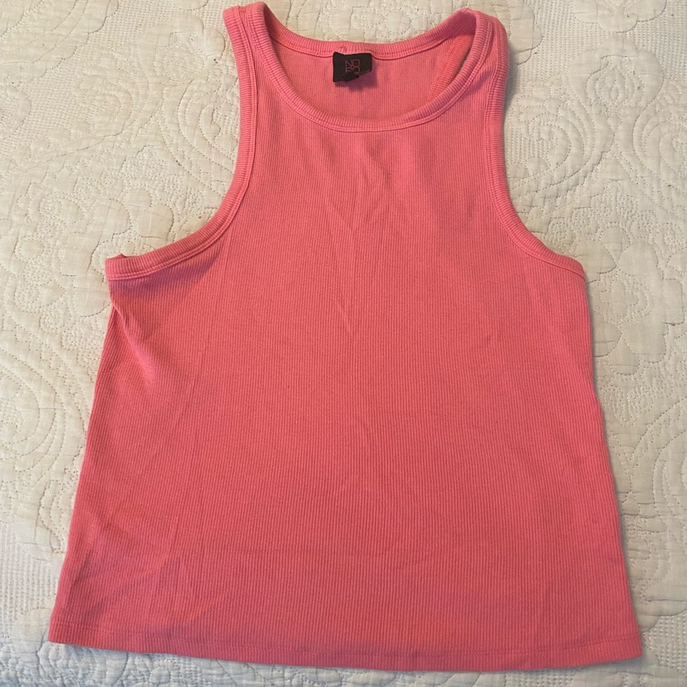 Pink tank top